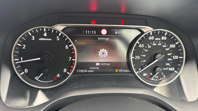 Nissan Qashqai 1.3 DiG-T MH Acenta Premium 5dr Petrol Hatchback